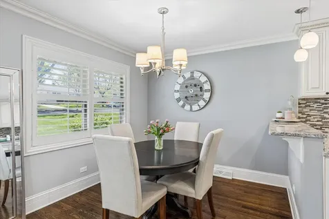 4432 Wilson Avenue Downers Grove IL 60515