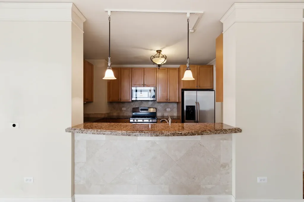 201 North Westshore Drive Chicago IL 60601