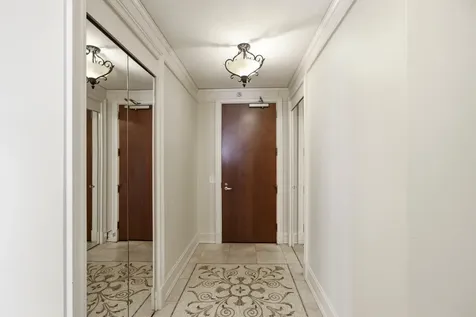 201 North Westshore Drive Chicago IL 60601