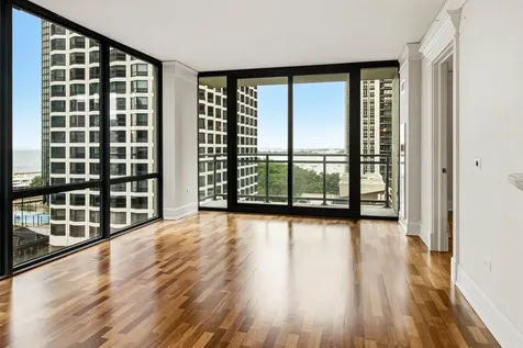 201 North Westshore Drive Chicago IL 60601