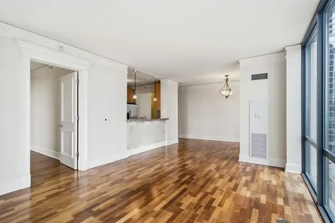 201 North Westshore Drive Chicago IL 60601