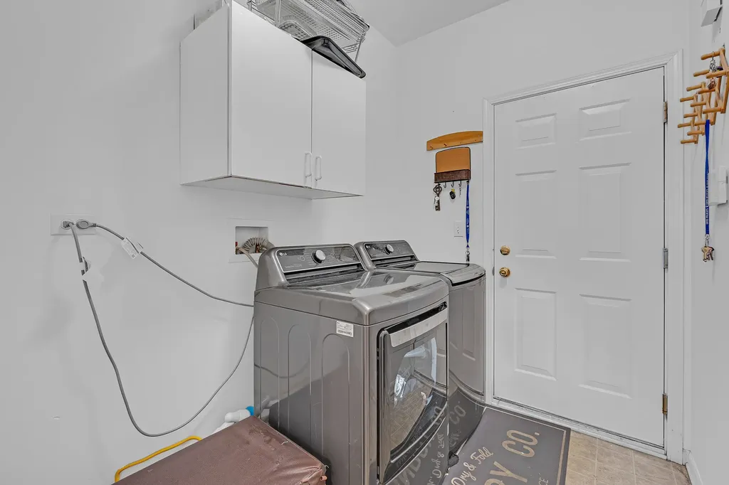1300 Palisades Drive Bolingbrook IL 60490