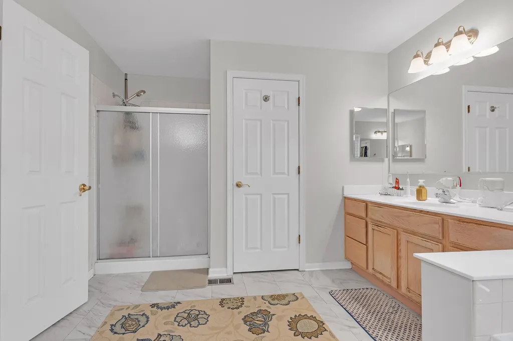 1300 Palisades Drive Bolingbrook IL 60490