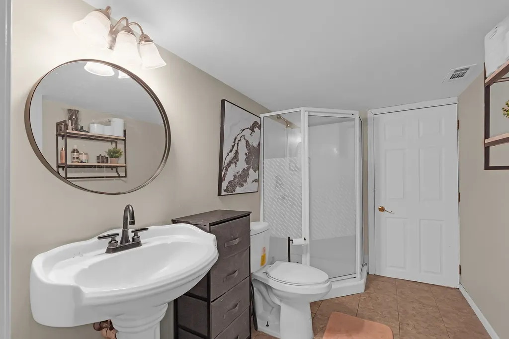 1300 Palisades Drive Bolingbrook IL 60490