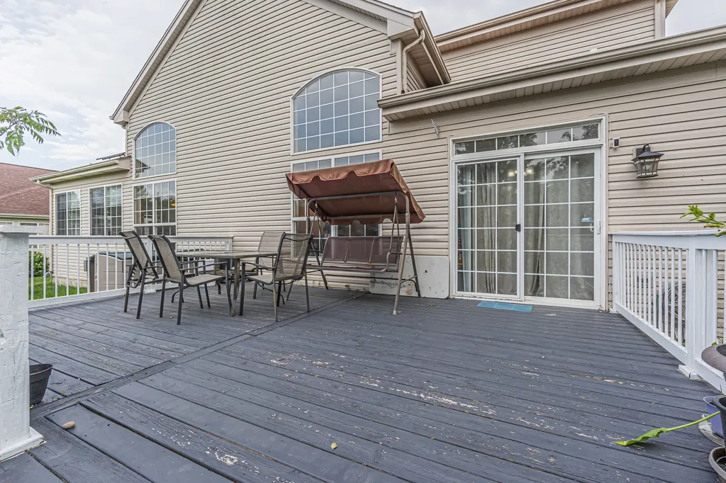 1300 Palisades Drive Bolingbrook IL 60490