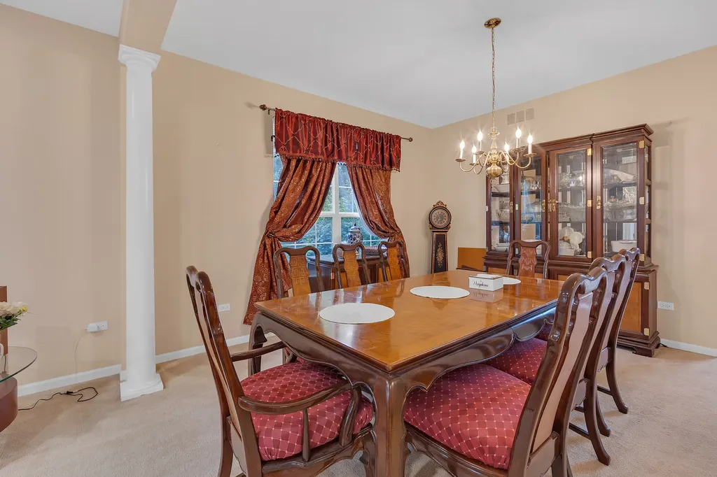 1300 Palisades Drive Bolingbrook IL 60490