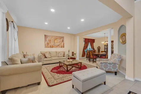 1300 Palisades Drive Bolingbrook IL 60490