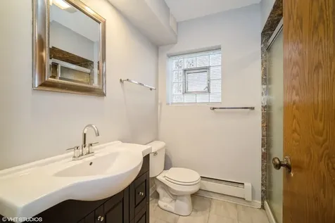 5715 North Cicero Avenue Chicago IL 60646