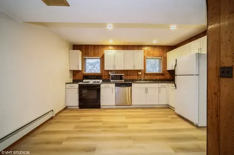 5715 North Cicero Avenue Chicago IL 60646