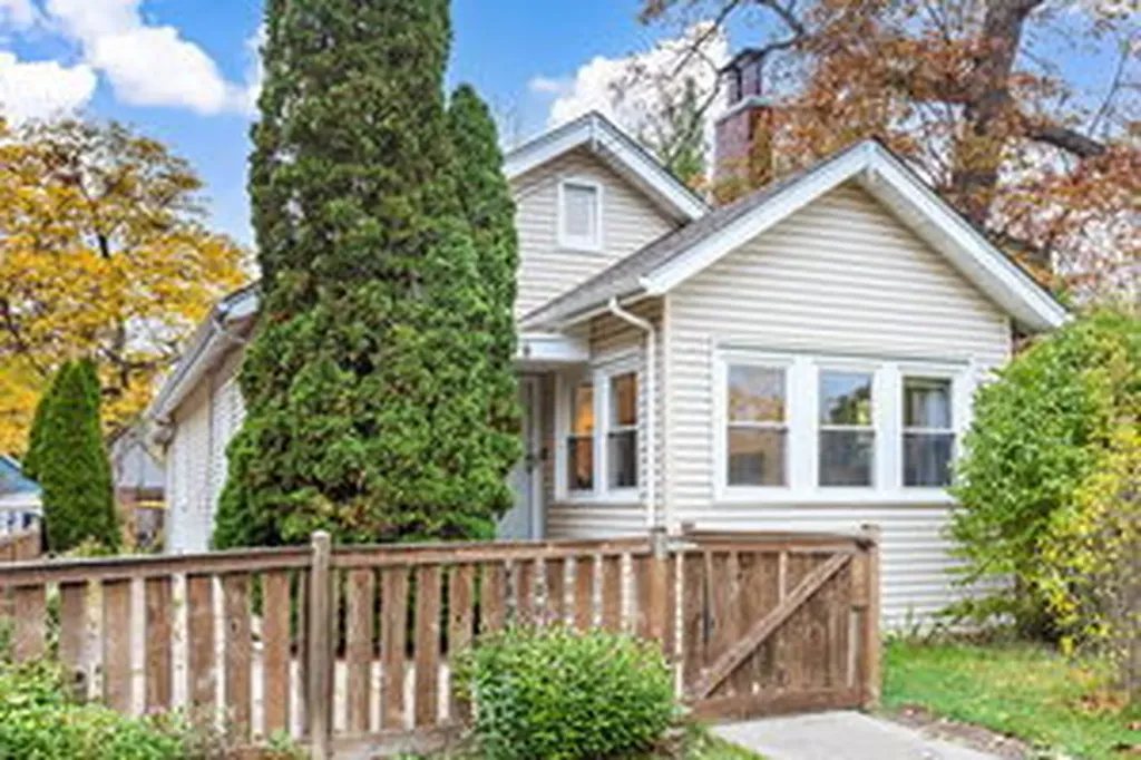 979 Vine Street Winnetka IL 60093