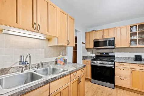979 Vine Street Winnetka IL 60093