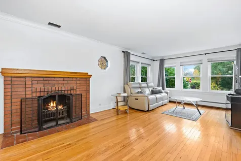 979 Vine Street Winnetka IL 60093