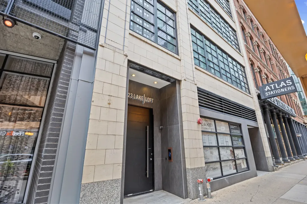 223 West Lake Street Chicago IL 60606