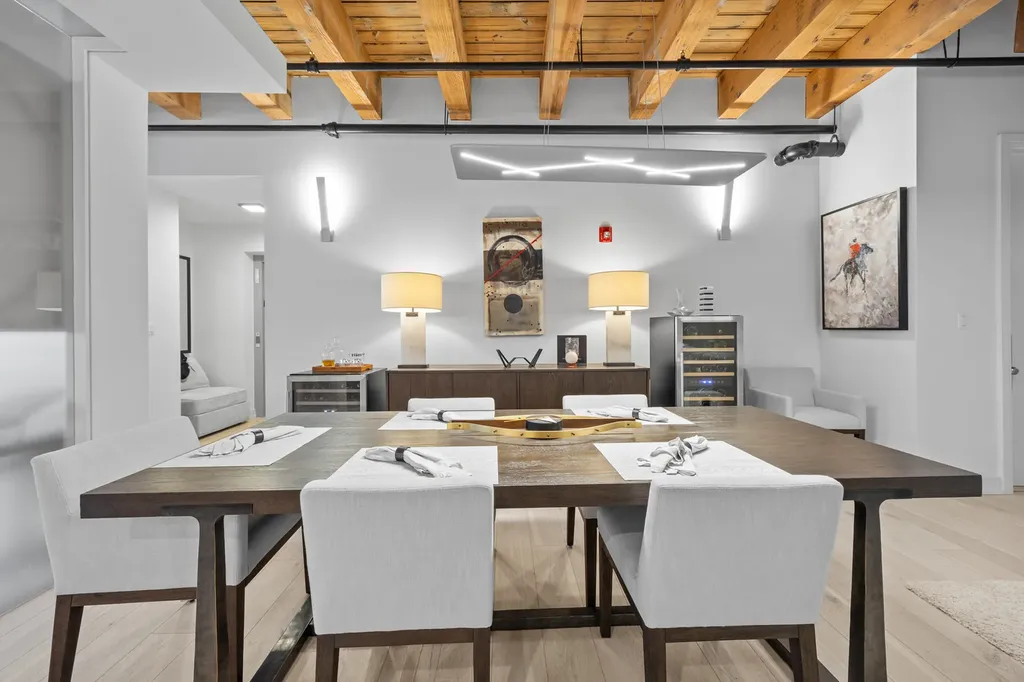 223 West Lake Street Chicago IL 60606