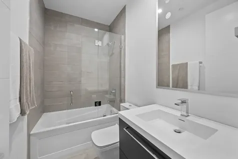 223 West Lake Street Chicago IL 60606