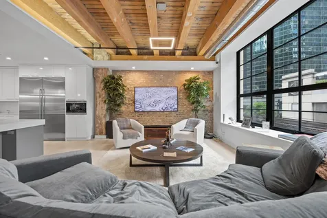 223 West Lake Street Chicago IL 60606