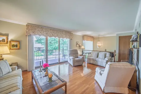 8252 Ashley Lane Tinley Park IL 60477