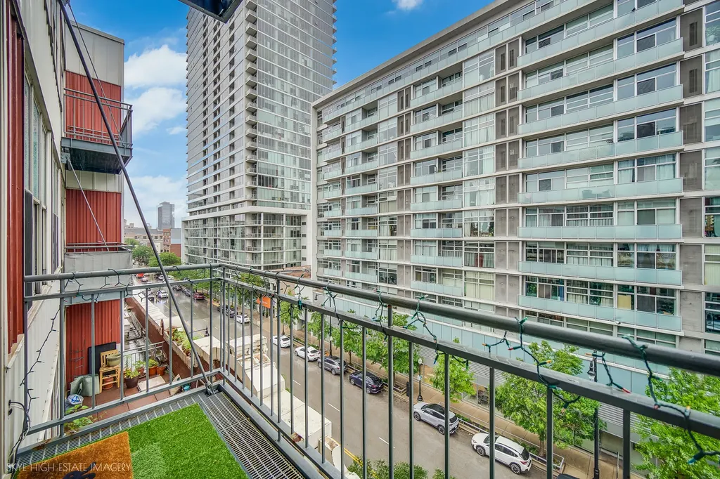 1631 South Michigan Avenue Chicago IL 60616