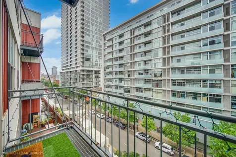 1631 South Michigan Avenue Chicago IL 60616