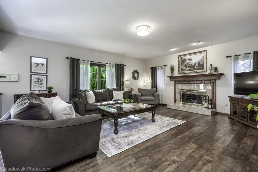 6N414 Medinah Road Medinah IL 60157