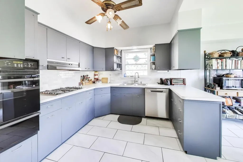 5478 West Gettysburg Street Chicago IL 60630