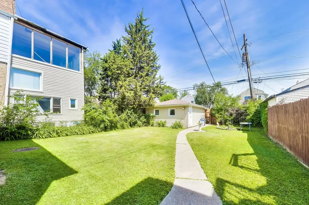 5478 West Gettysburg Street Chicago IL 60630