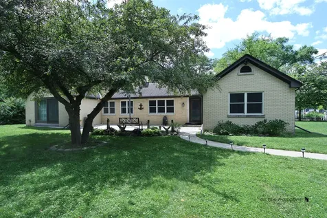 9425 Byrne Drive Fox River Grove IL 60021