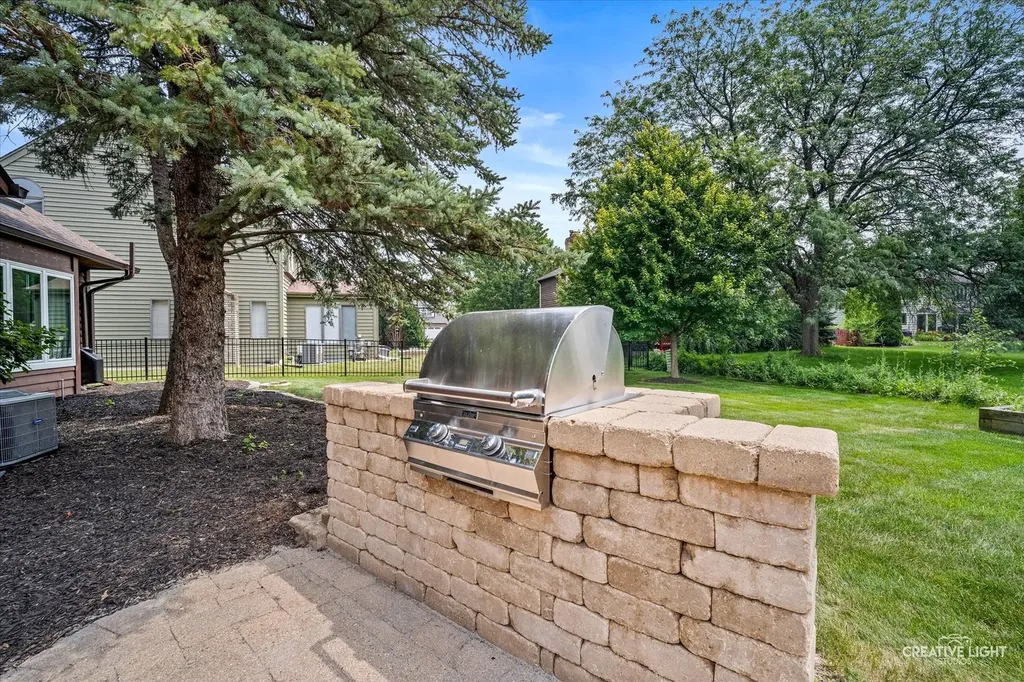 782 Torrington Drive Naperville IL 60565