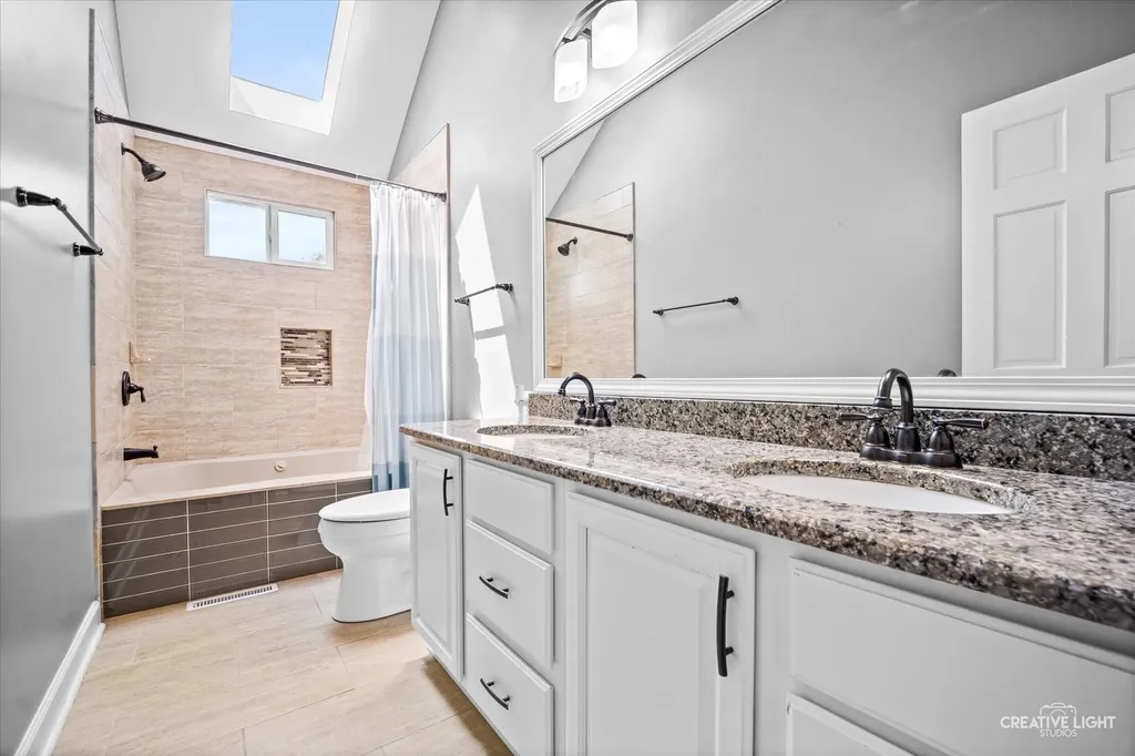 782 Torrington Drive Naperville IL 60565