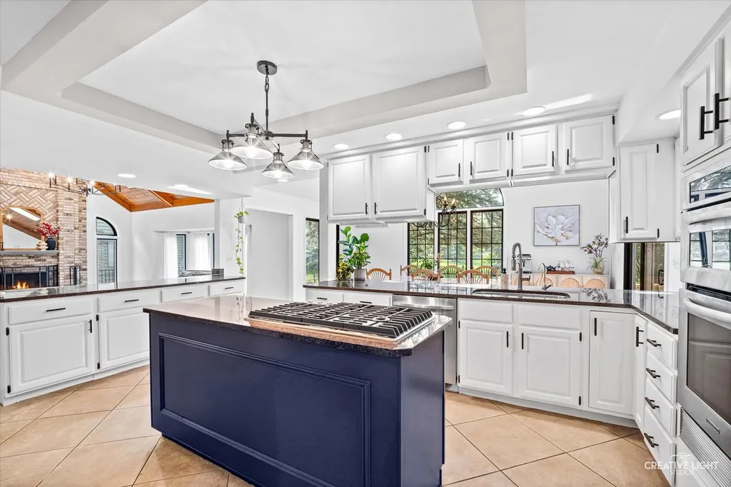 782 Torrington Drive Naperville IL 60565