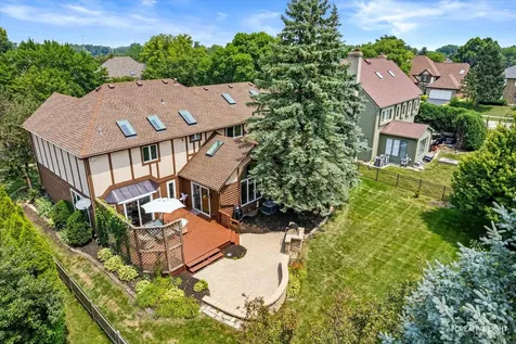 782 Torrington Drive Naperville IL 60565