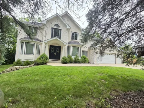 16W374 94TH Street Burr Ridge IL 60527