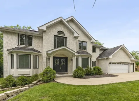 16W374 94TH Street Burr Ridge IL 60527