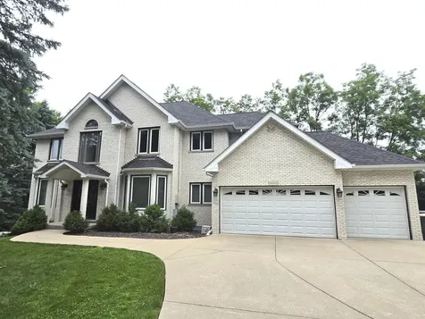 16W374 94TH Street Burr Ridge IL 60527