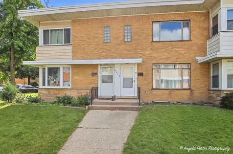4912 Crain Street Skokie IL 60077