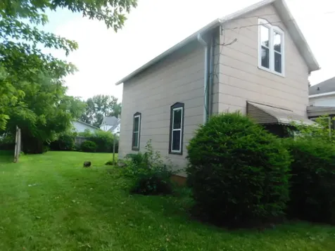 302 East Park Street Morrison IL 61270