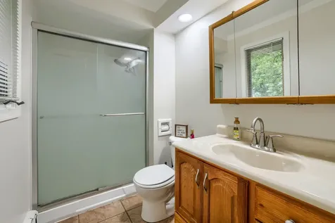 823 Greenwood Avenue Carpentersville IL 60110