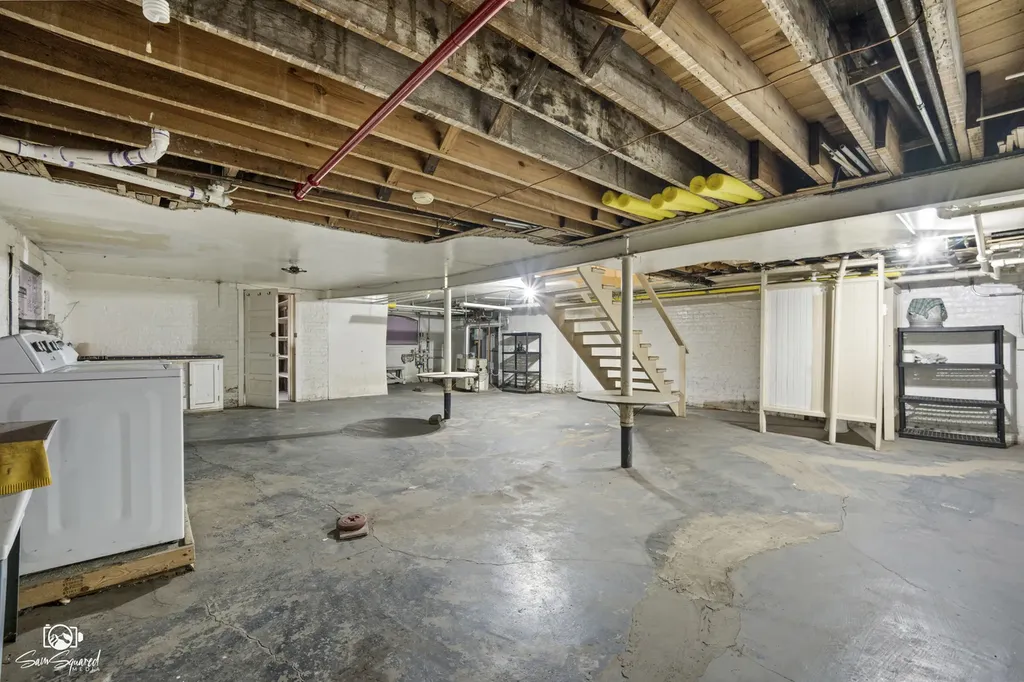 9237 South Longwood Drive Chicago IL 60643