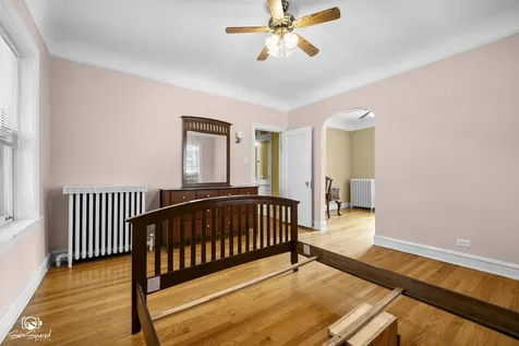 9237 South Longwood Drive Chicago IL 60643