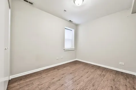 3231 North Ridgeway Avenue Chicago IL 60618