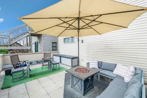 1355 North Mohawk Street Chicago IL 60610