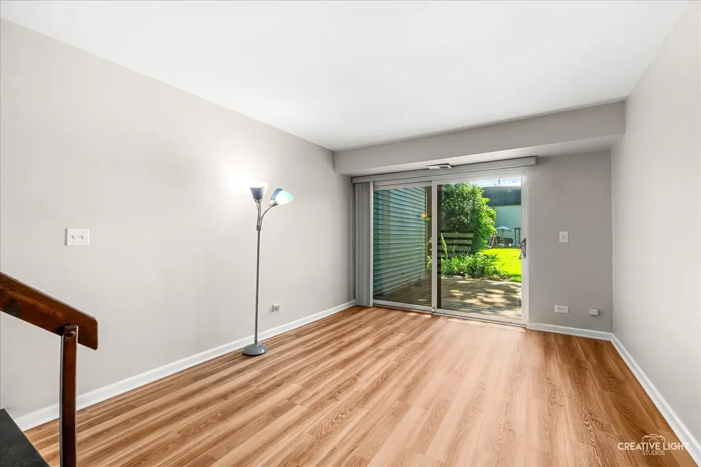 29W365 Thornwood Lane Warrenville IL 60555