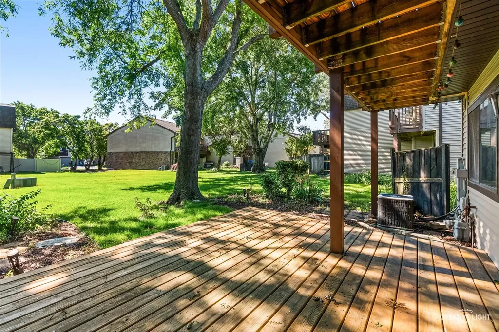 29W365 Thornwood Lane Warrenville IL 60555