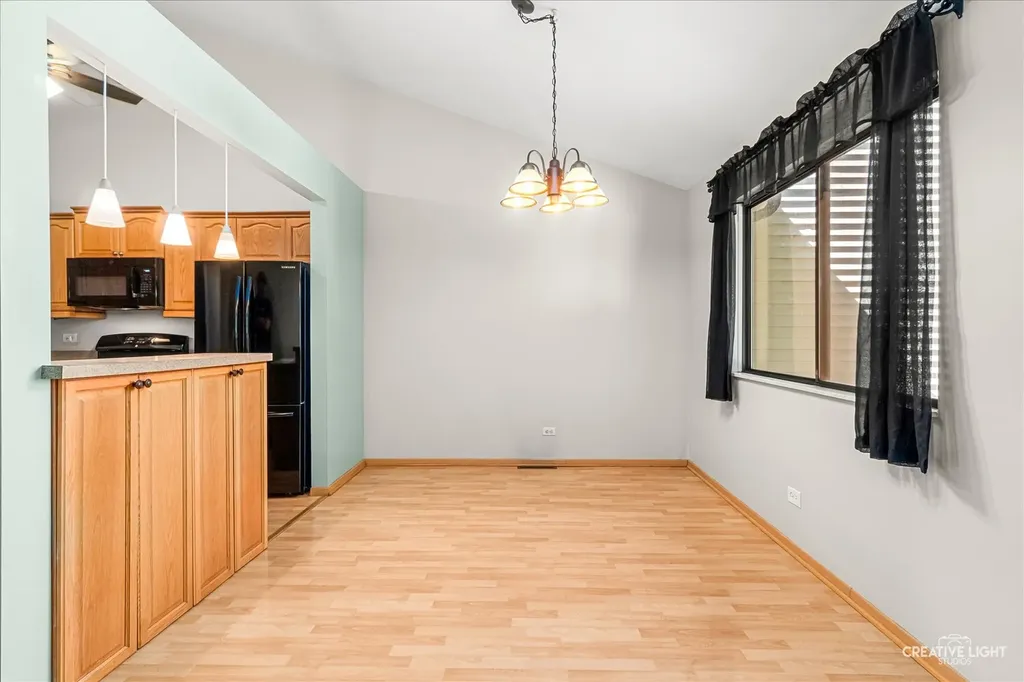 29W365 Thornwood Lane Warrenville IL 60555
