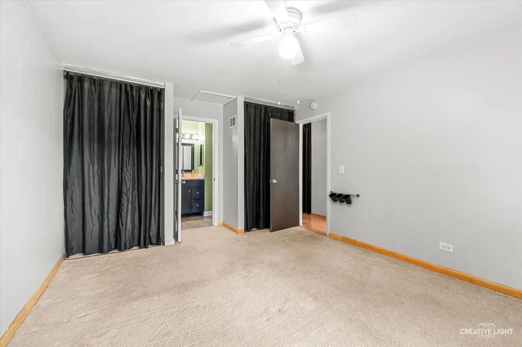 29W365 Thornwood Lane Warrenville IL 60555