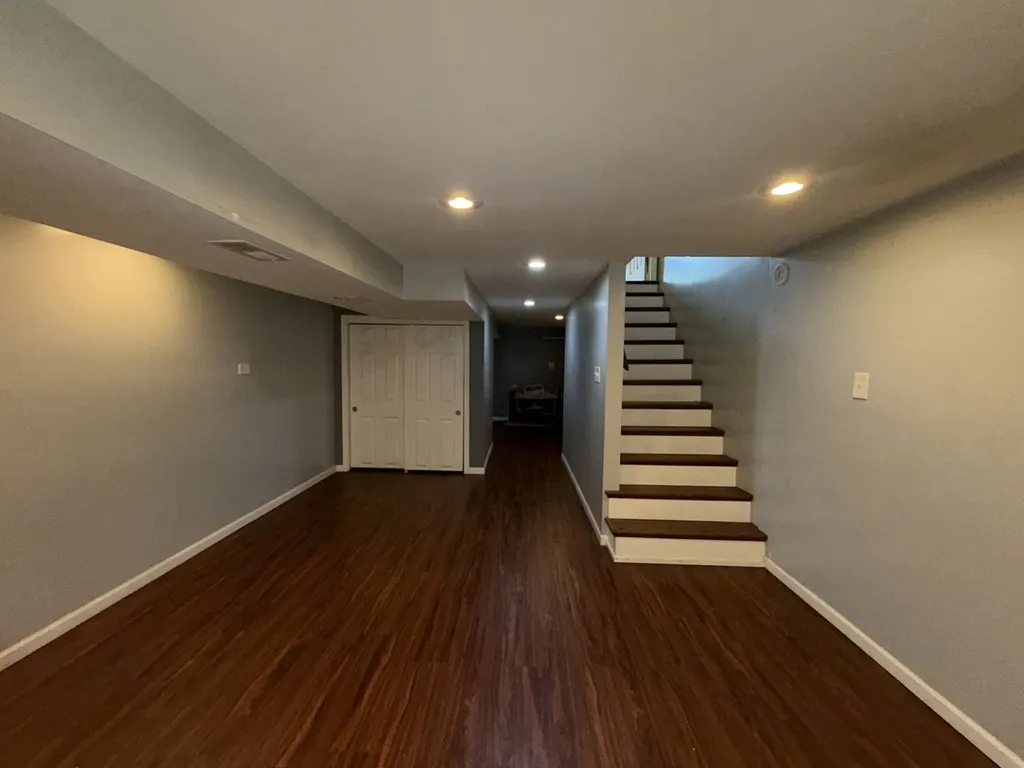 351 East 91st Street Chicago IL 60619