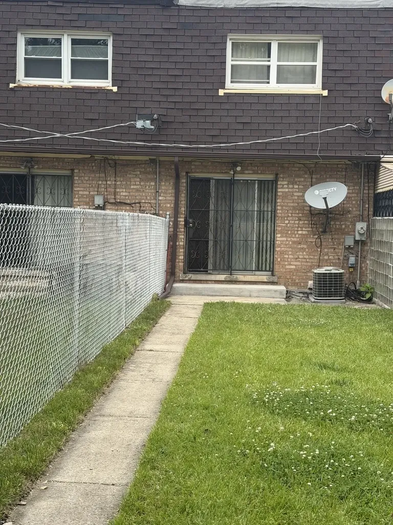 351 East 91st Street Chicago IL 60619