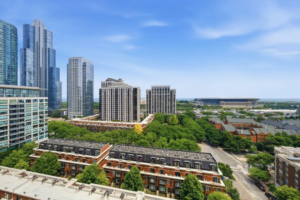 100 East 14th Street Chicago IL 60605