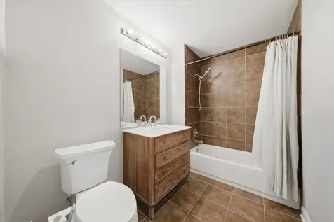 100 East 14th Street Chicago IL 60605