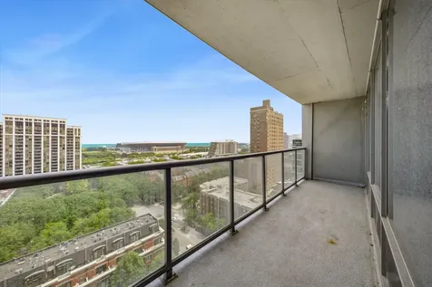 100 East 14th Street Chicago IL 60605